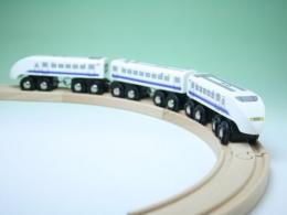 BRIO　新幹線(のぞみ) SHINKANSEN|ブリオ社(スウェーデン)