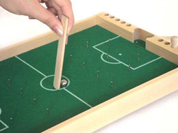 【スローに楽しむ】サッカーゲーム|ユシラ社(フィンランド)